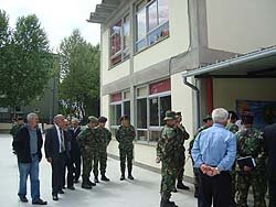 Militares mostraram as obras de pintura feitas no Cino-Chaves