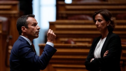 PSD cita Centeno para criticar IVA zero, PS lembra que CDS defendeu a medida