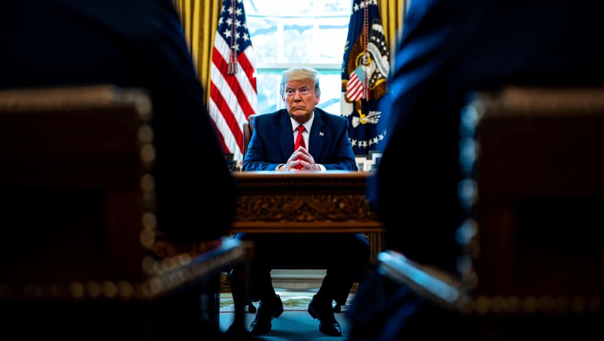 "1.000 mísseis estão prontos para disparar e apontados": Trump ameaça destruir o Irão se for alvo de uma tentativa de assassínio