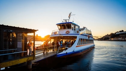 Ligação fluvial entre o Porto e Vila Nova de Gaia retomada hoje às 17h30